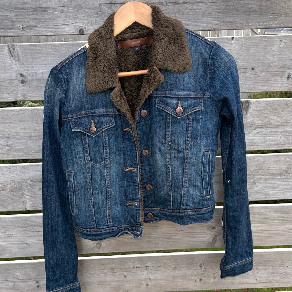 Joes Jeans cropped length Denim Jacket with Brown Faux Fur lining size M